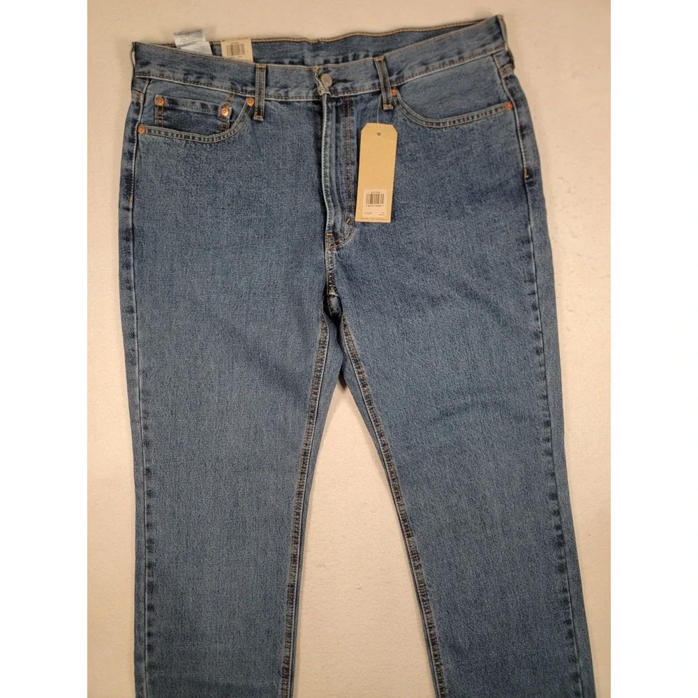 Levi's 541 Athletic Taper Jeans Men's 37x32 Medium Wash Blue‎ 100% Cotton NWT